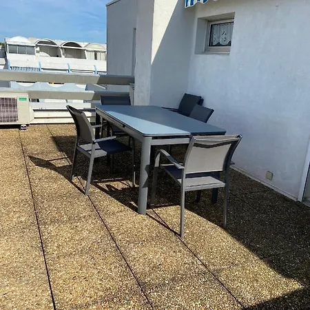 Grande Terrasse Climatise * Le Grau-du-Roi