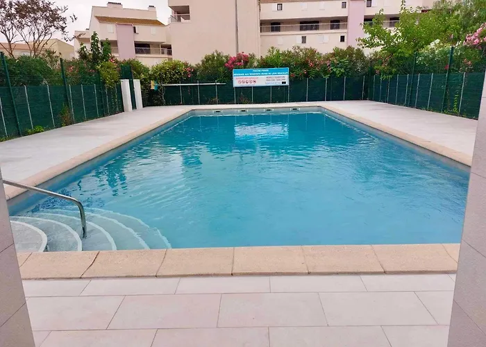 Grande Terrasse Climatise * Le Grau-du-Roi